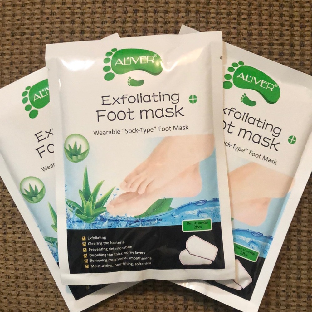 Exfoliating Foot Mask Sock Type Delivery 3 pairs